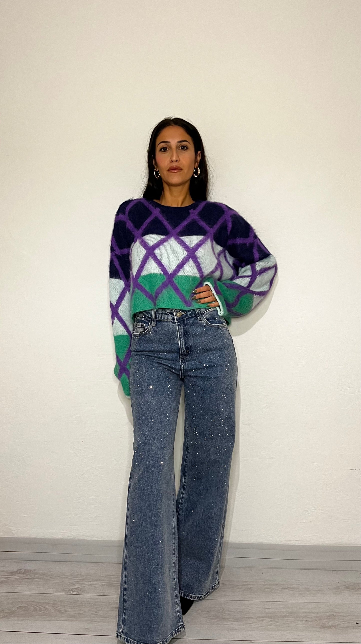 Pullover con rombi grandi