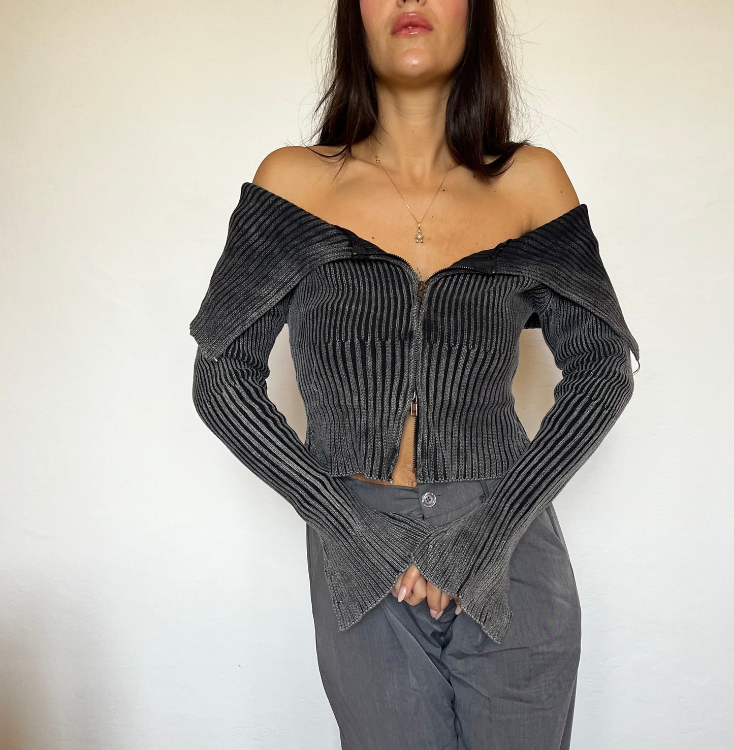 Cardigan scollo profondo “Zip”