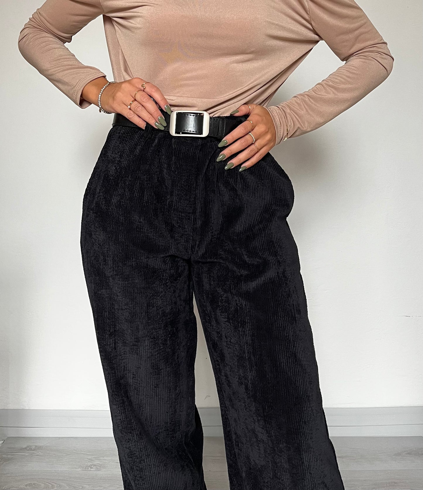Pantaloni slouchy in velluto