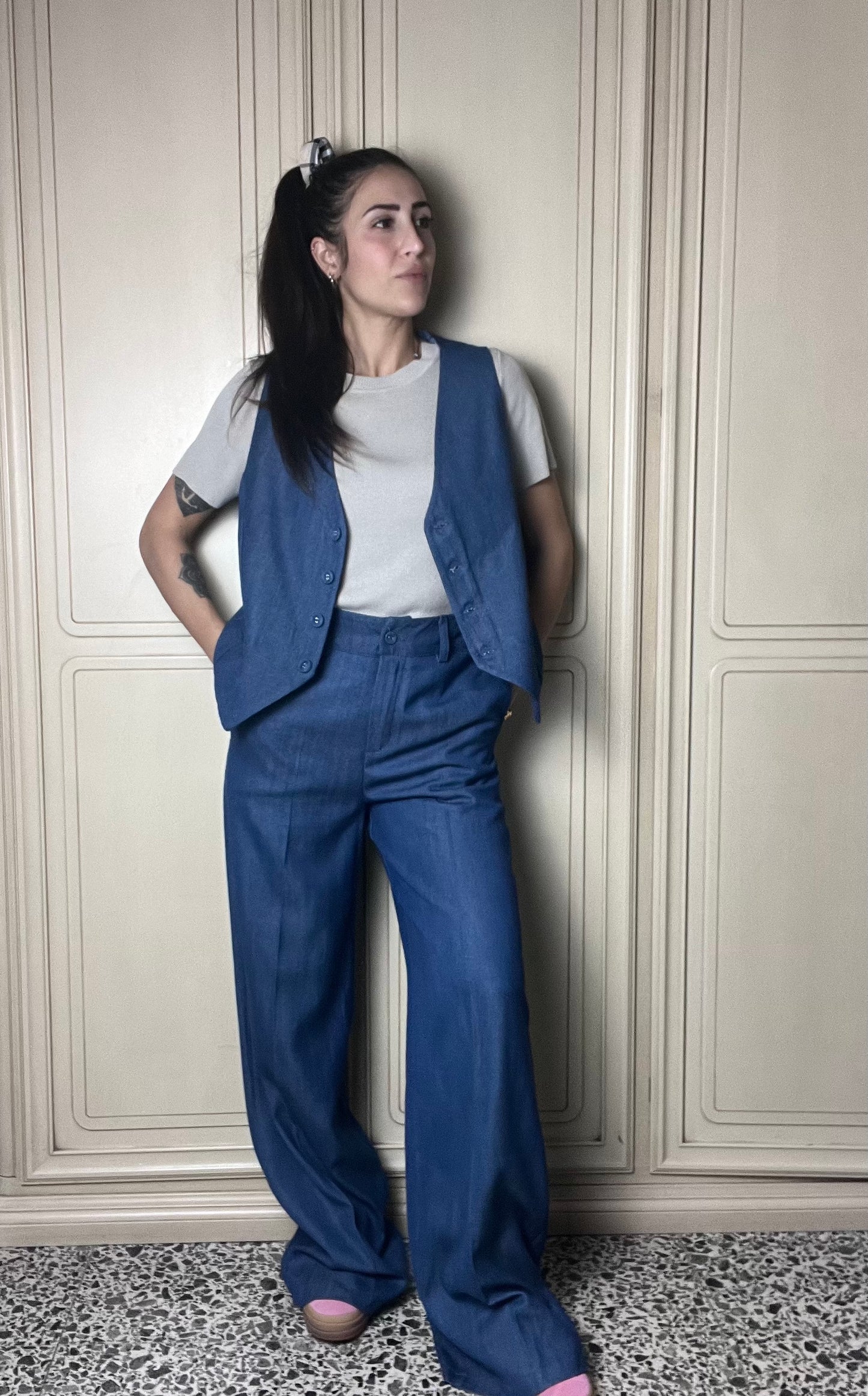 Pantalone Simil jeans gamba ampia