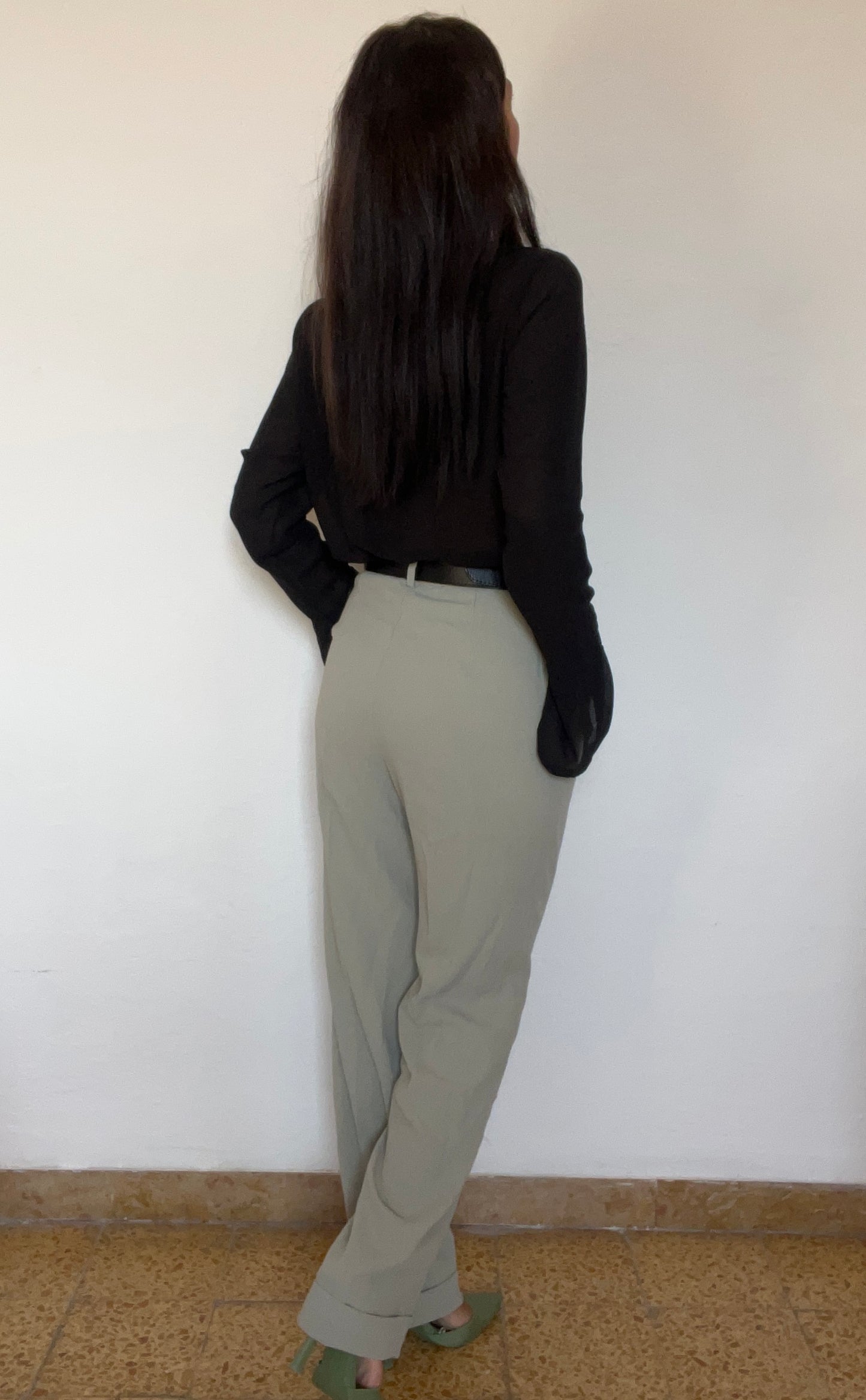 Pantaloni gamba dritta con pince