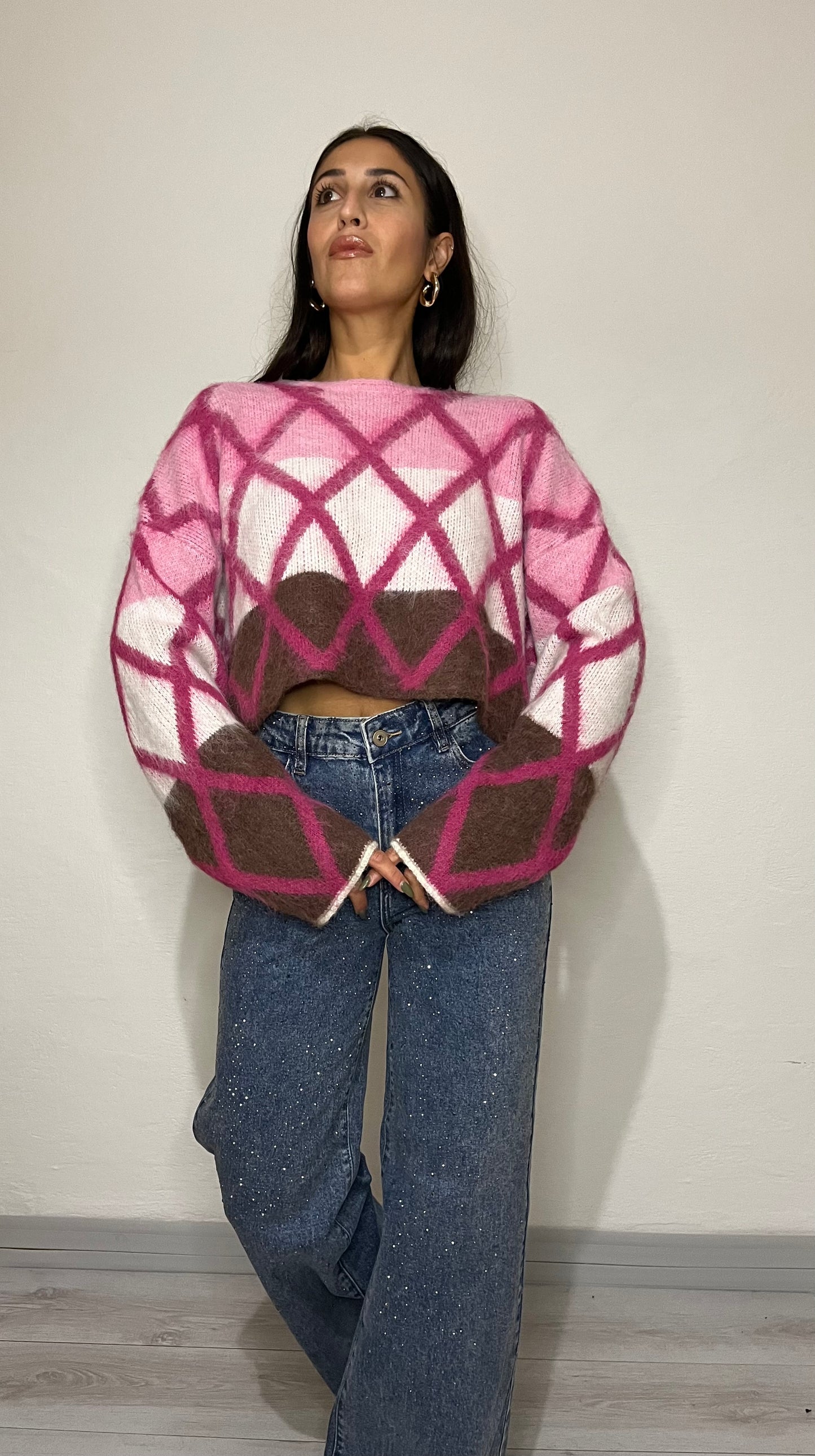 Pullover con rombi grandi