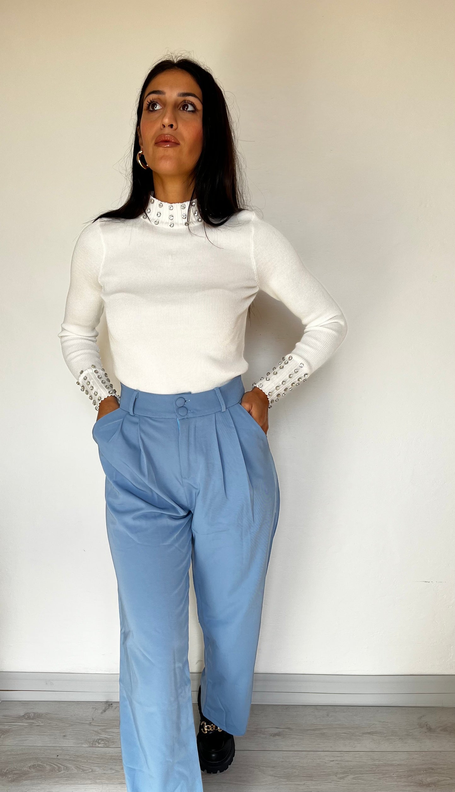 Pantalone full length con pieghe