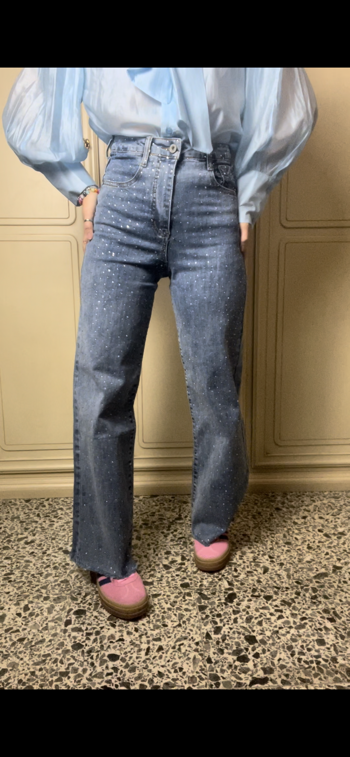 Jeans a campana con brillantini