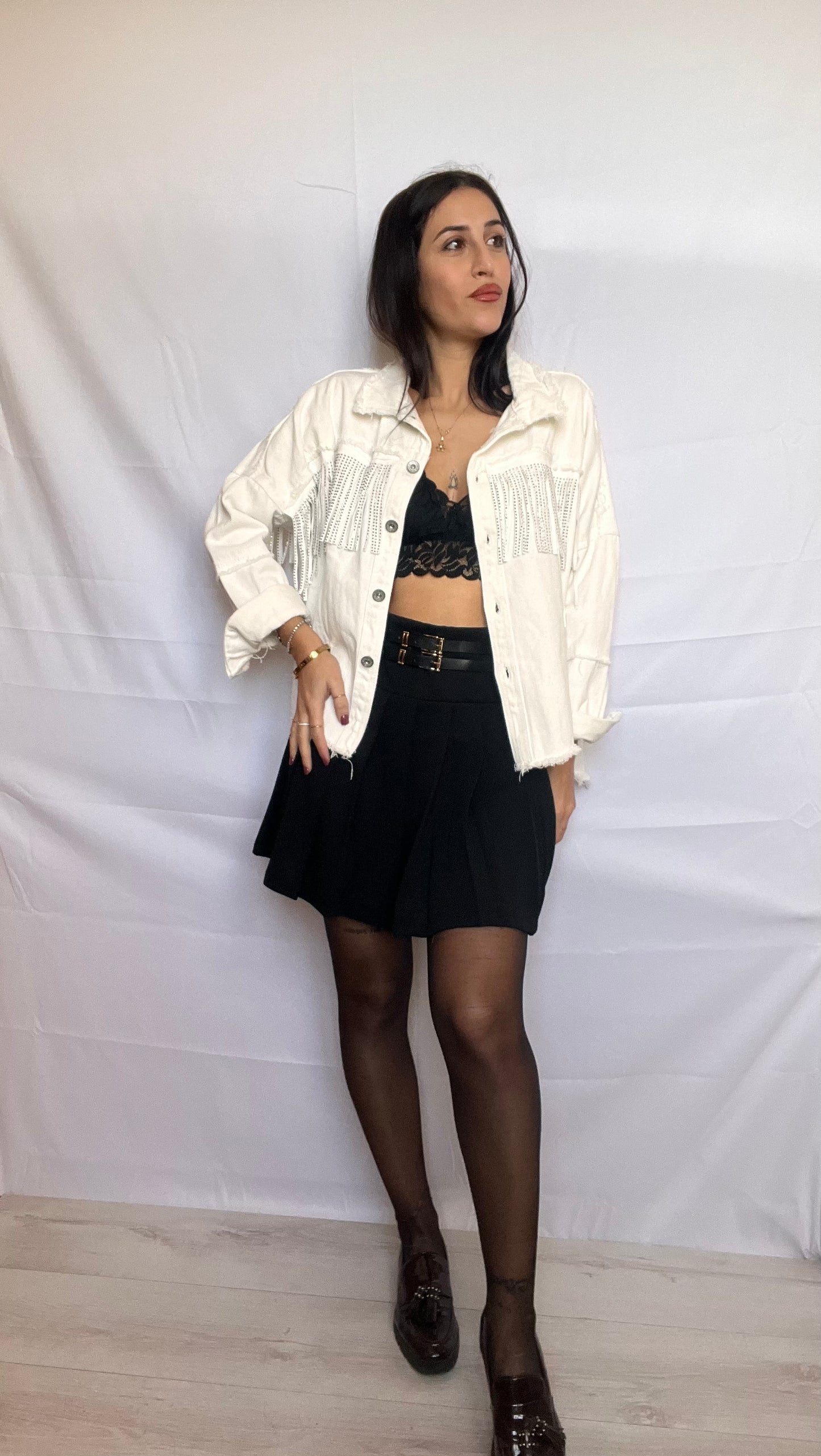 Giacca in cotone con frange di strass