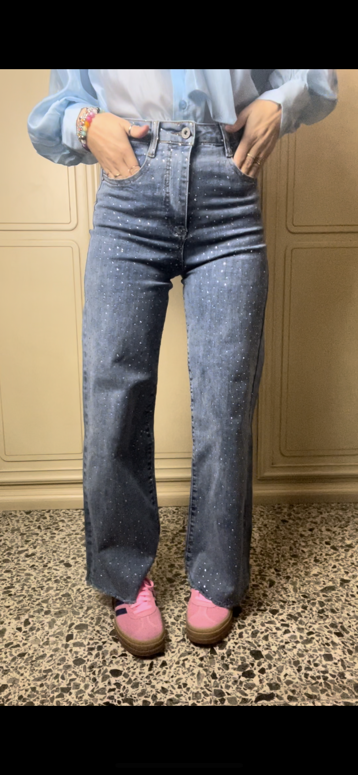 Jeans a campana con brillantini