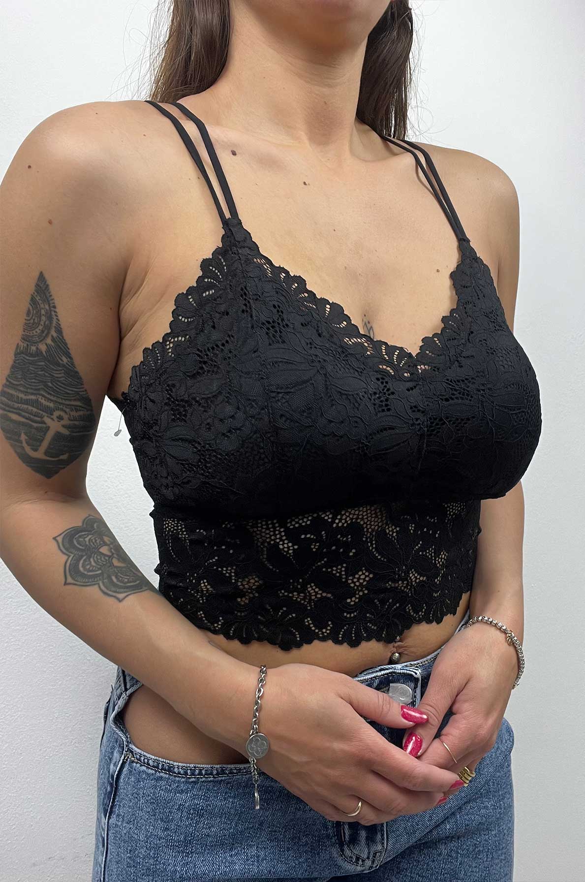 Top in pizzo                       “Fiordalisa”