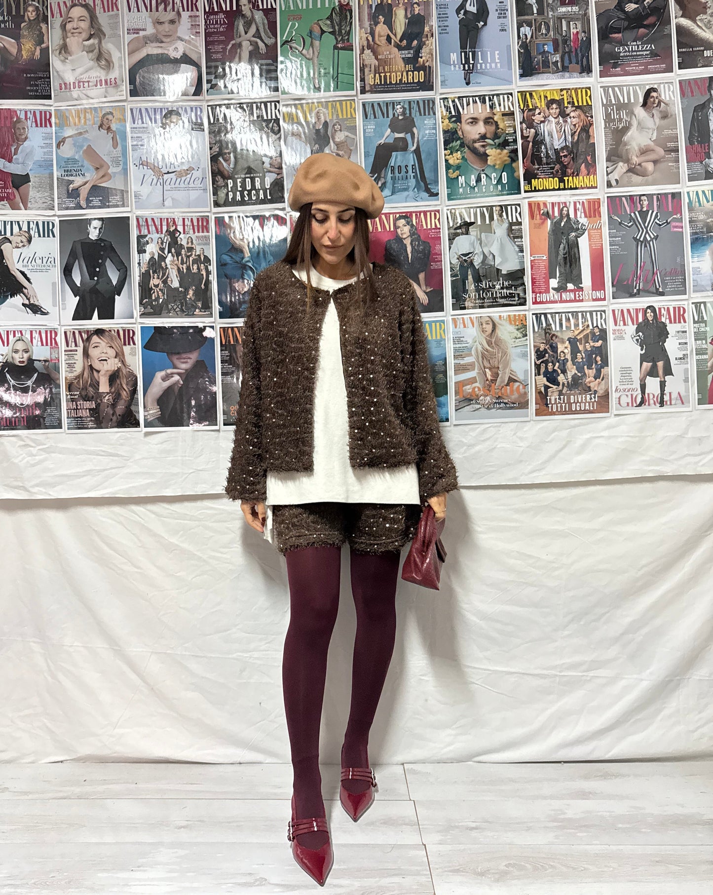 Completo shorts & cardigan con dettagli