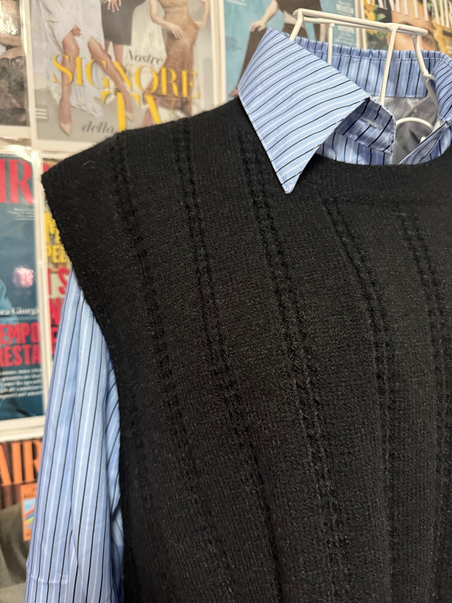 Gilet con camicia e cintura